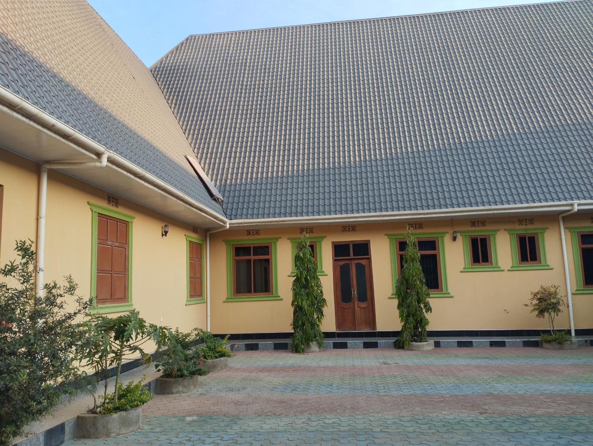 Lake Eyasi Safari Motel Mangola Exterior foto